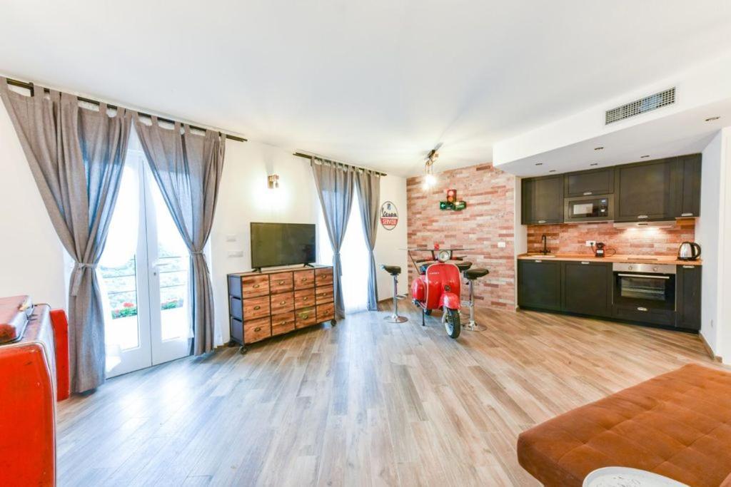 Vespa Apartments Moneglia Εξωτερικό φωτογραφία